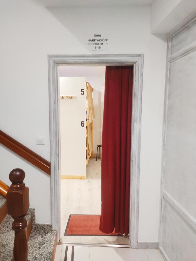 Albergue Santos Σαντιάγο ντε Κομποστέλα Εξωτερικό φωτογραφία