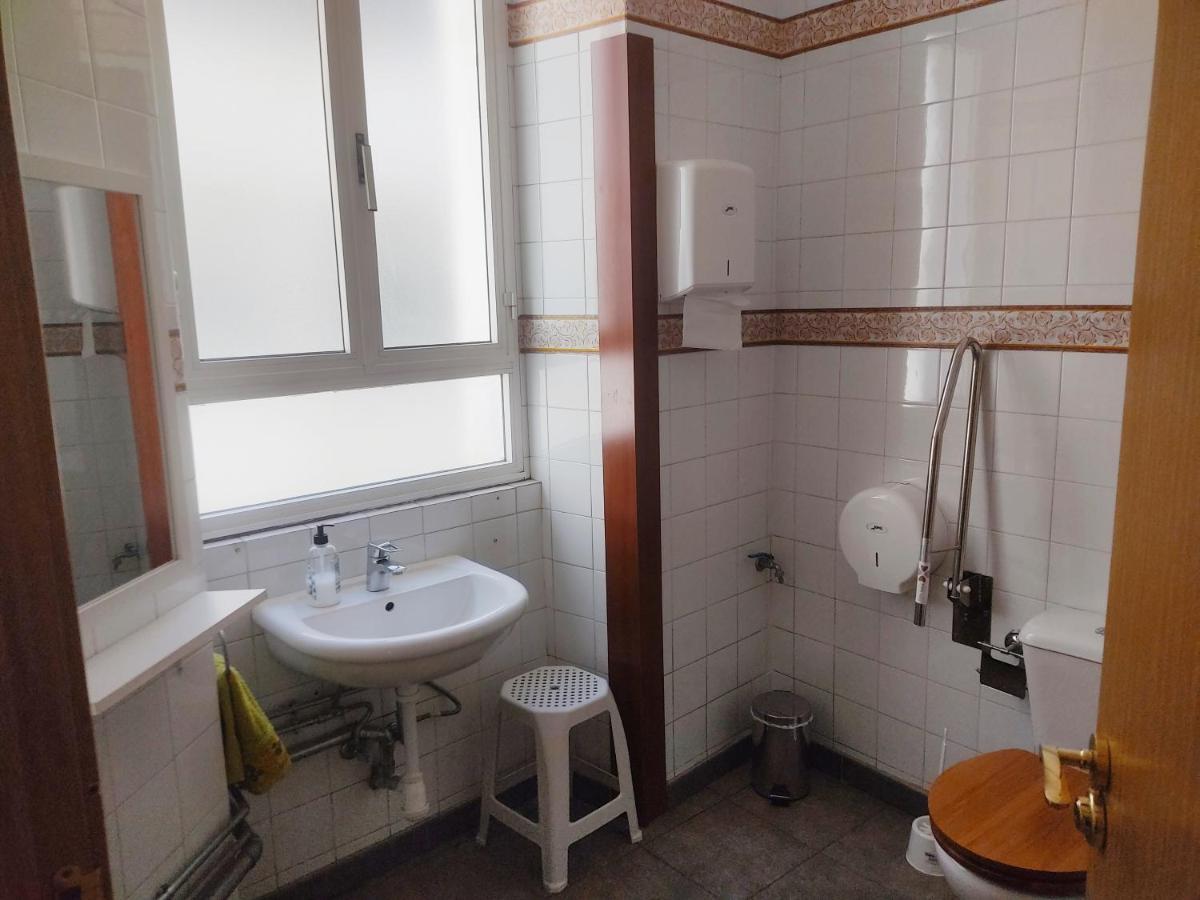 Albergue Santos Σαντιάγο ντε Κομποστέλα Εξωτερικό φωτογραφία